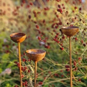 Sodo dekoracija-LIZDELIS