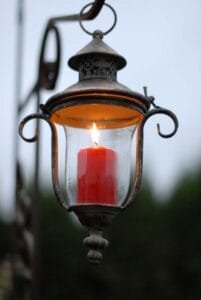 Pakabinamas žibintas ,,Žalintas"